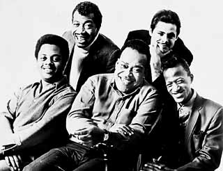 Cotton's first post-Muddy Waters band, 1967-68 (l-r): Luther Tucker, Francis Clay, Cotton, Albert Gianquinto, and Bobby Anderson