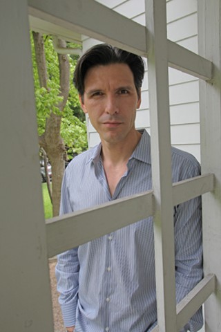 Oscar Casares