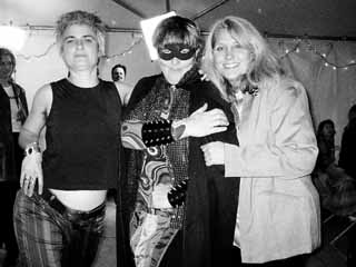 Lord Douglas Phillips (l-r): Gretchen Phillips, Darcee Douglas, and Terri Lord  backstage at the 2001-02 Austin Music Awards
<p>

Columns (fashion)