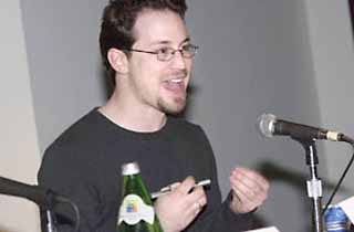 Fray.com/Cafe creator Derek Powazek