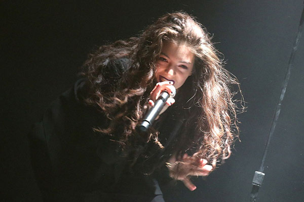 Lorde at Austin Music Hall - 2 of 18 - Photos - The Austin Chronicle
