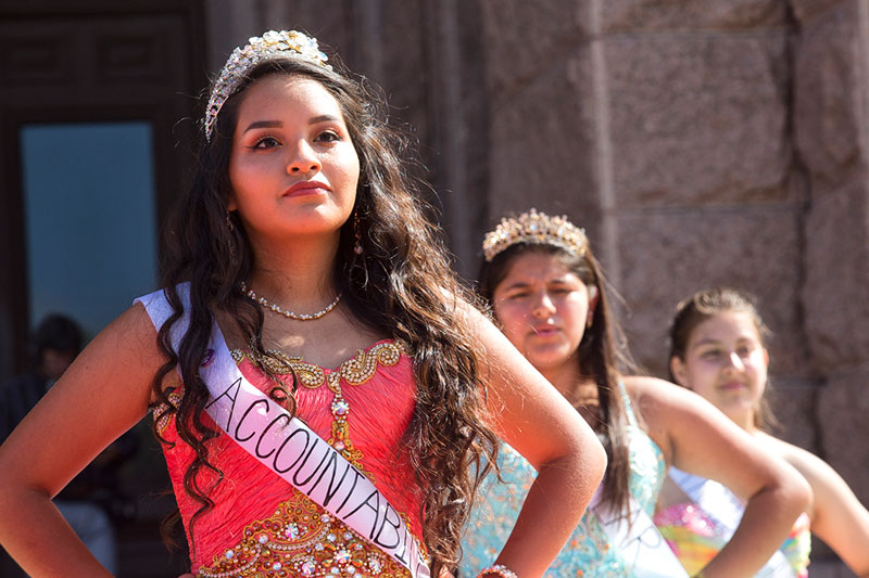 Quinceañera Protest of SB 4 at the Capitol - 9 of 25 - Photos - The ...