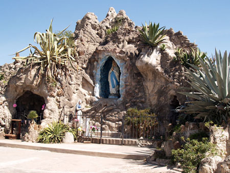 Day Trips: The beautiful and peaceful Our Lady of Lourdes Grotto in Rio ...
