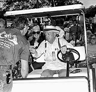 Day Trips: Remembering Bob Roberts, the dean of Texas barbecue ...
